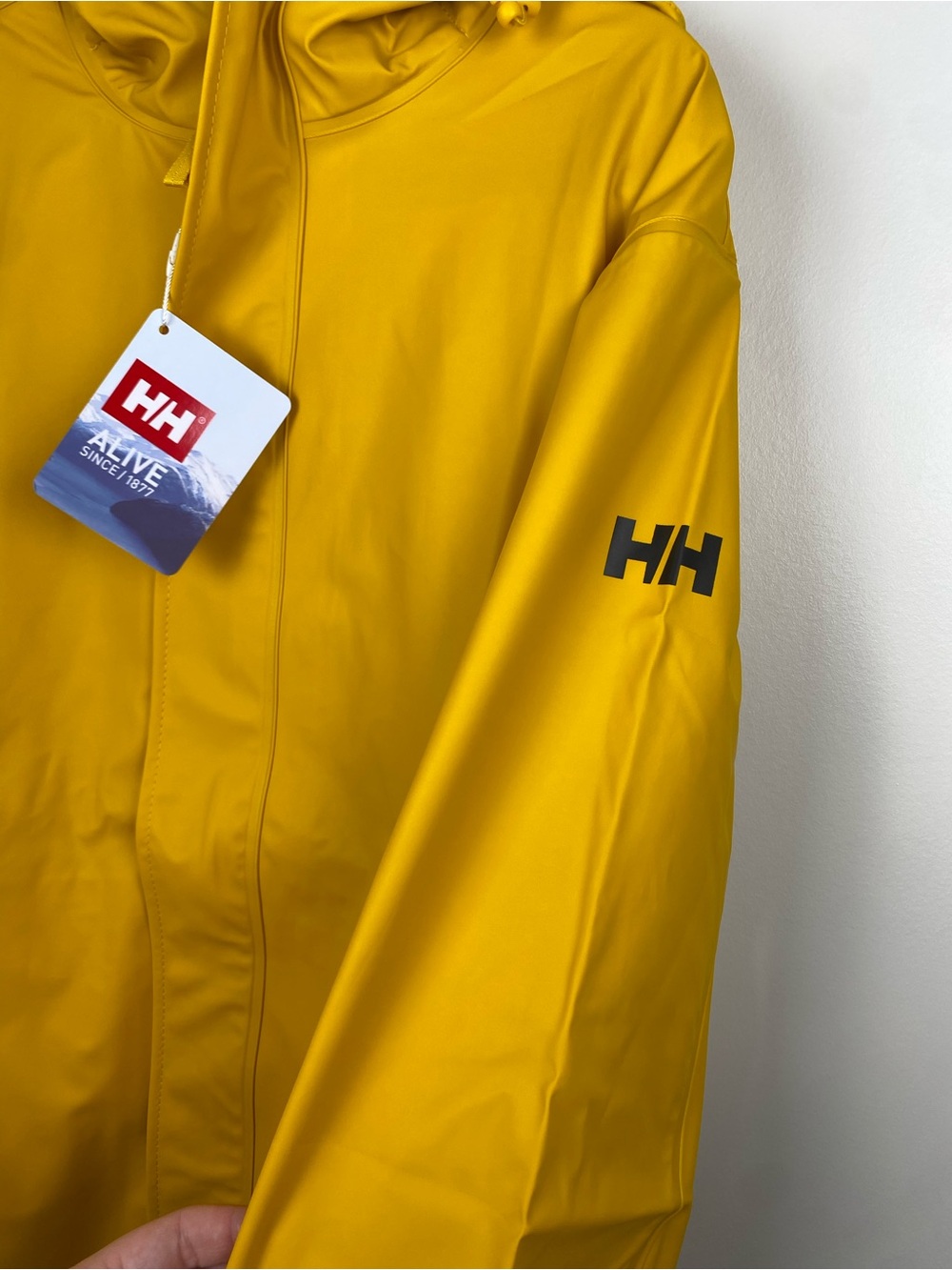 NWT Helly Hansen Men's Moss Rain Jacket Essentially Yellow L - Picture 9 of 11